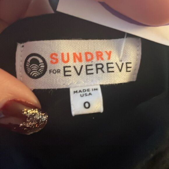 SUNDRY x EVEREVE NWT Square Neck Ruched Dress in Black - Picture 7 of 9